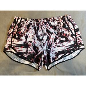 Calvin Klein UTW Women's New Lightweight Lined Running Shorts XXLarge 2X Pockets